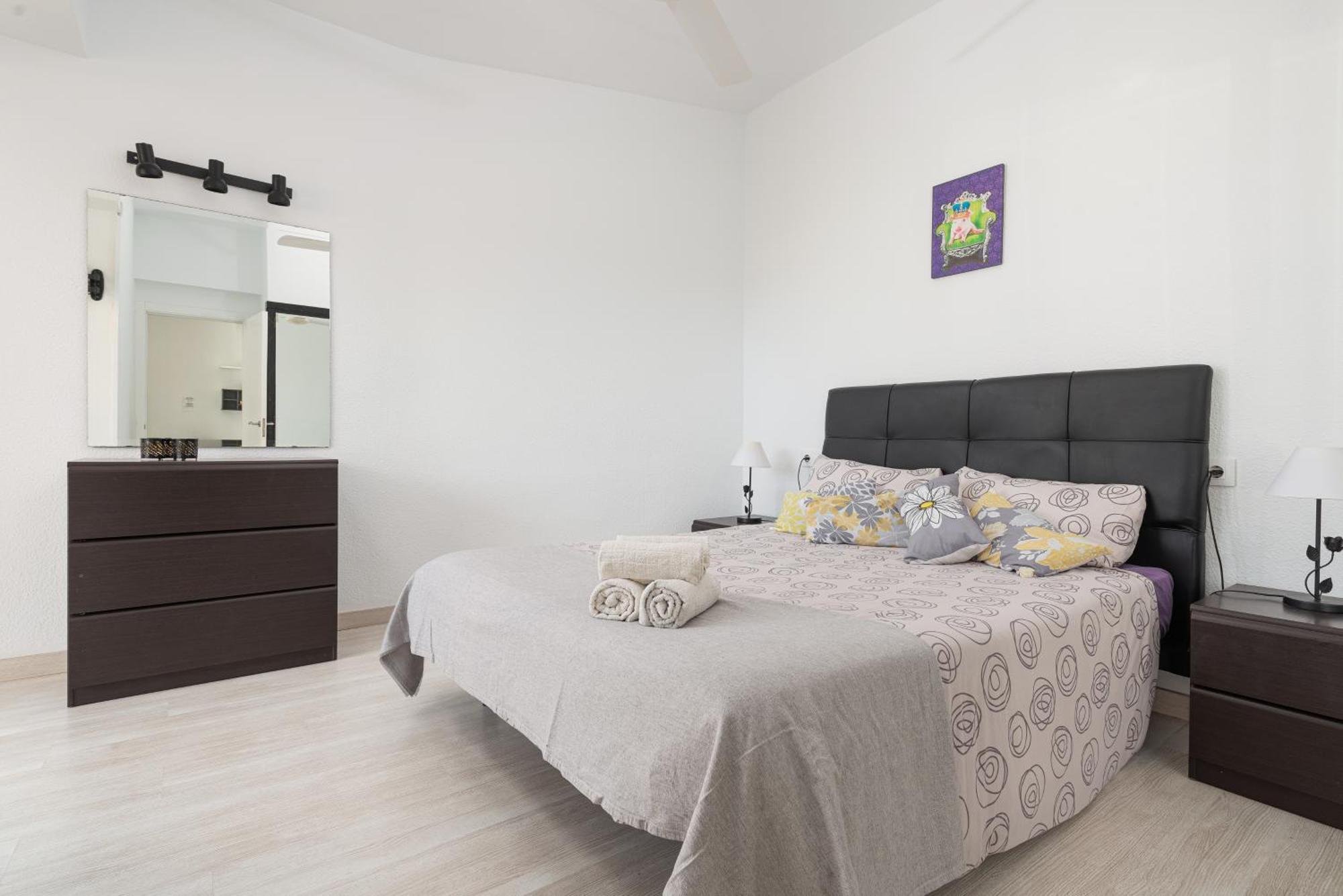 Apartment Xara Torres, At The Beach Of Alcudia Puerto de Alcúdia Exterior foto